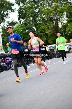 Runner Photo 4108155