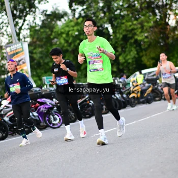 Runner Photo 4108176
