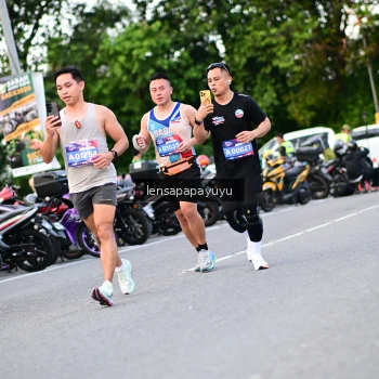 Runner Photo 4108182