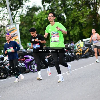 Runner Photo 4108190
