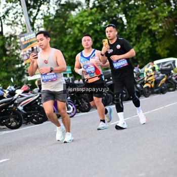 Runner Photo 4108191