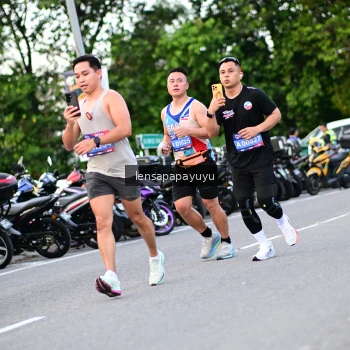 Runner Photo 4108201