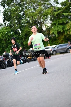 Runner Photo 4108214