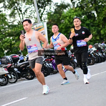 Runner Photo 4108218