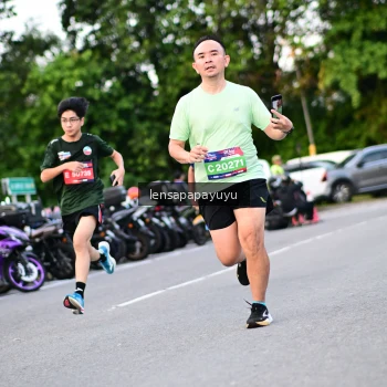 Runner Photo 4108224