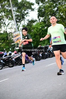 Runner Photo 4108229