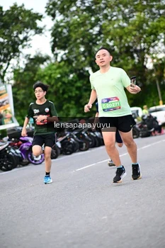Runner Photo 4108231