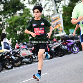 Runner Photo 4108234