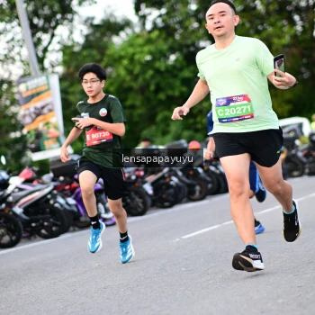 Runner Photo 4108236