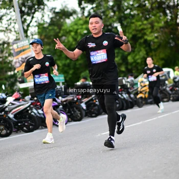 Runner Photo 4108257