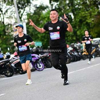 Runner Photo 4108263
