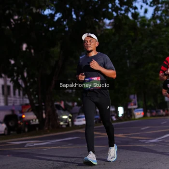Runner Photo 4108333