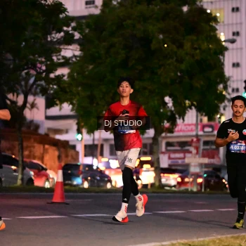 Runner Photo 4108402