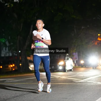 Runner Photo 4108459