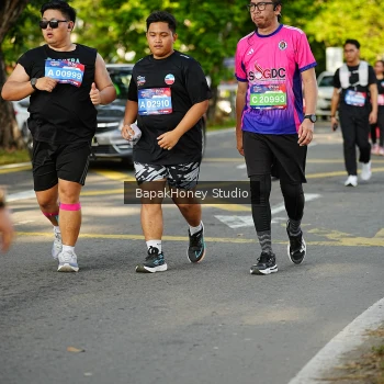 Runner Photo 4108529