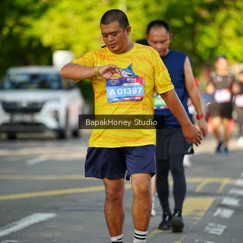 Runner Photo 4108535