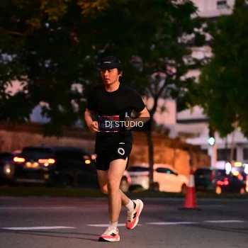 Runner Photo 4108551