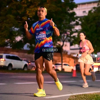 Runner Photo 4108573