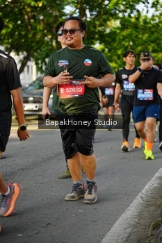 Runner Photo 4108653
