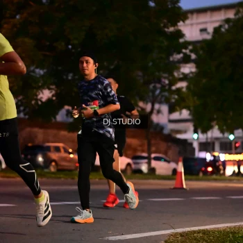 Runner Photo 4108655