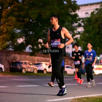 Runner Photo 4108790