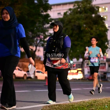 Runner Photo 4108880
