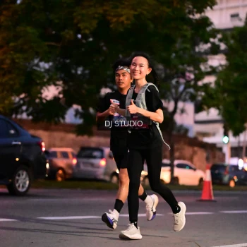 Runner Photo 4108913