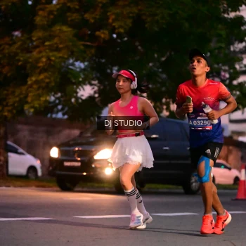 Runner Photo 4108956