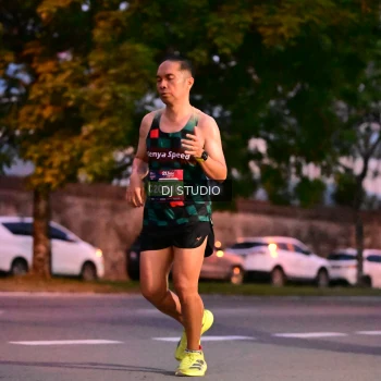Runner Photo 4109003