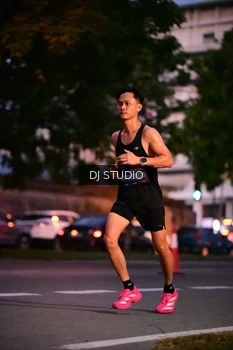 Runner Photo 4109024