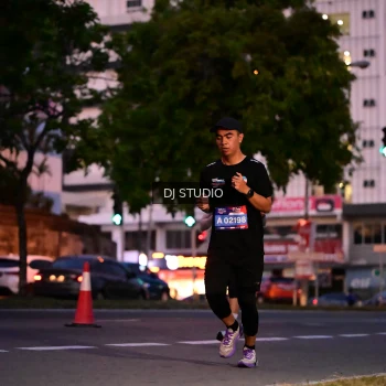 Runner Photo 4109034