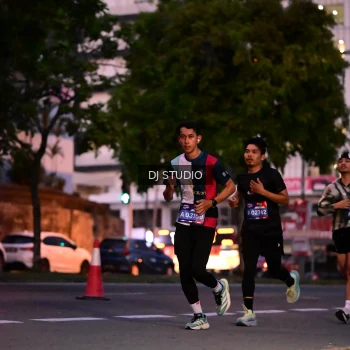 Runner Photo 4109051