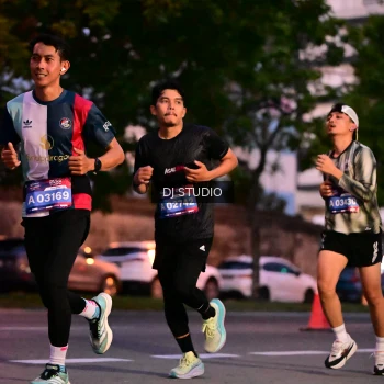 Runner Photo 4109075