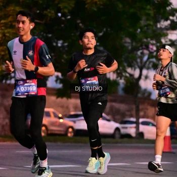 Runner Photo 4109077