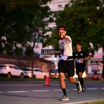 Runner Photo 4109148