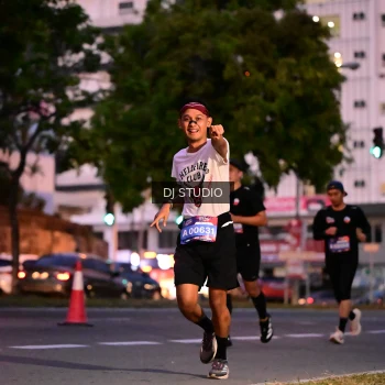 Runner Photo 4109154