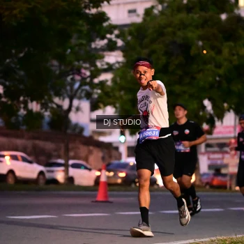 Runner Photo 4109155