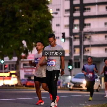 Runner Photo 4109192