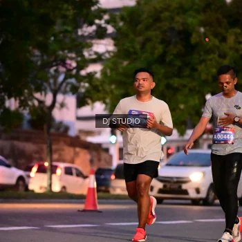 Runner Photo 4109201