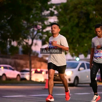 Runner Photo 4109202