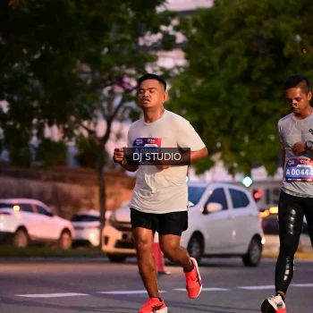 Runner Photo 4109206