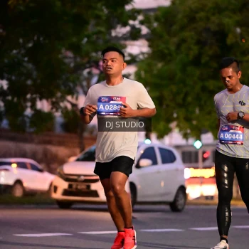 Runner Photo 4109208