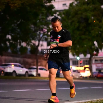 Runner Photo 4109240