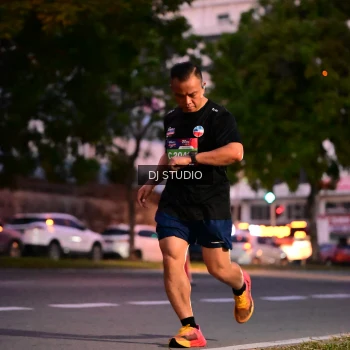 Runner Photo 4109241