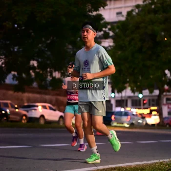 Runner Photo 4109253