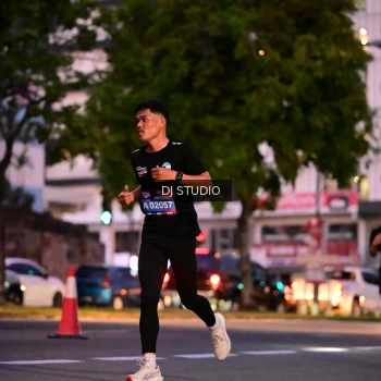 Runner Photo 4109286