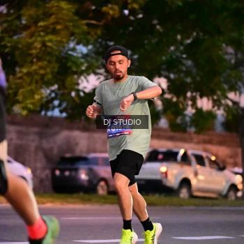 Runner Photo 4109336
