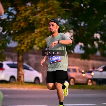 Runner Photo 4109341