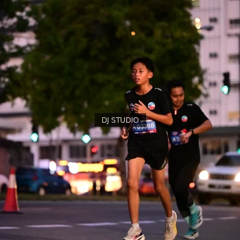 Runner Photo 4109355