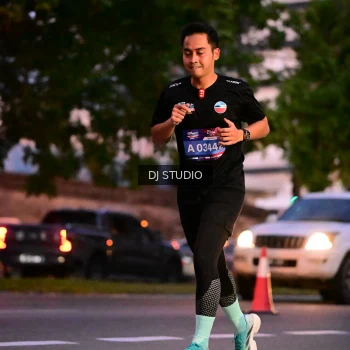 Runner Photo 4109368